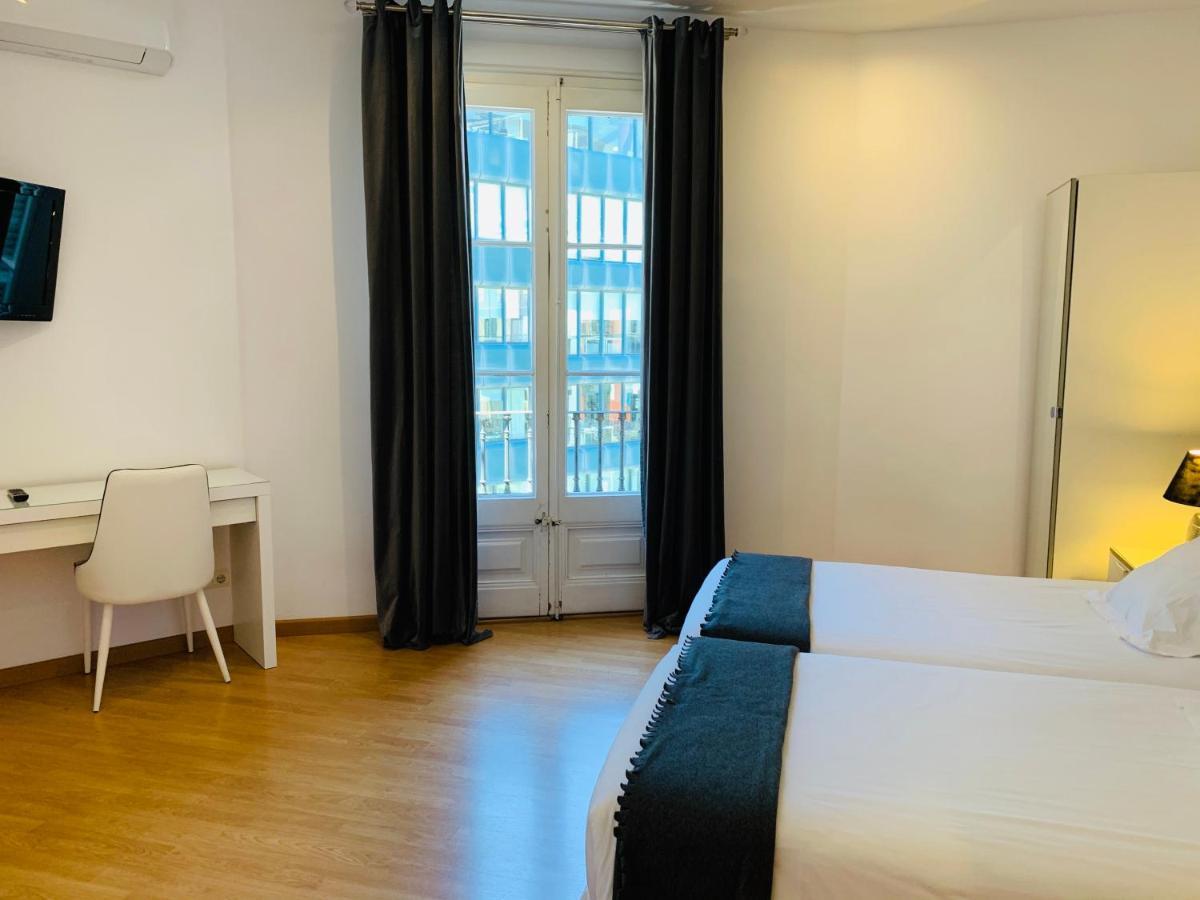 Super Balmes Guest House — Photos 3